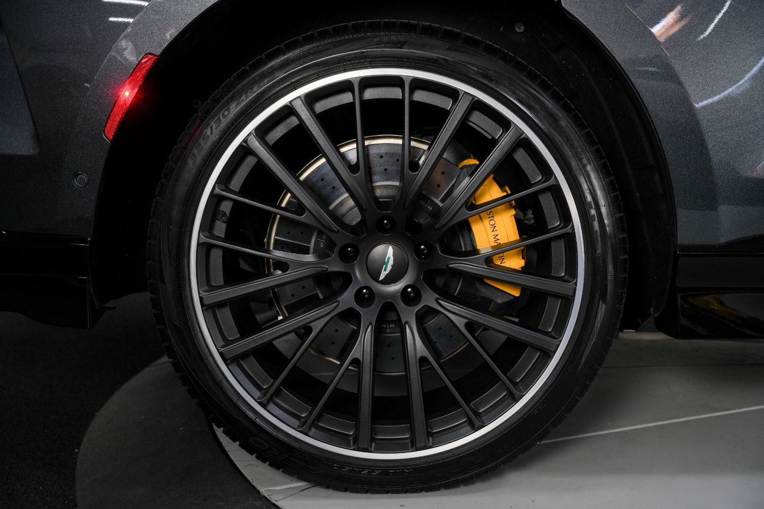 Used 2023 Aston Martin DBX 707 AWD/4WD image 26