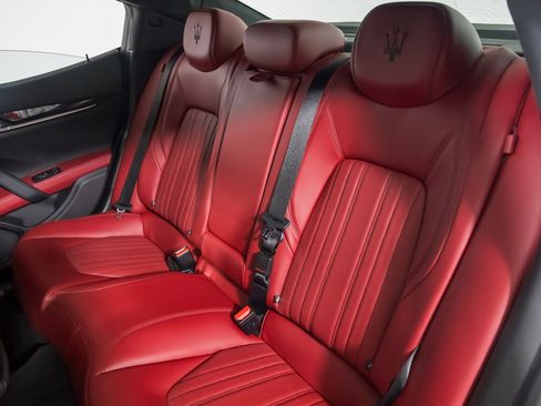 Used 2022 Maserati Ghibli Modena Q4 image 24