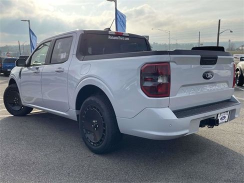 New 2026 Ford Maverick Lobo image 3