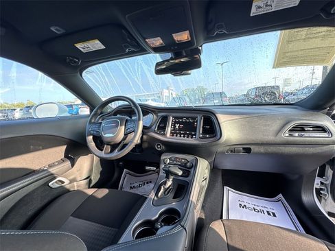 Used 2023 Dodge Challenger R/T w/ Blacktop Package image 10