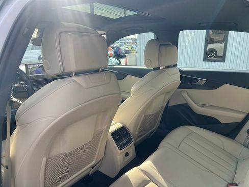 Used 2023 Audi A4 2.0T Premium w/ Convenience Package image 19