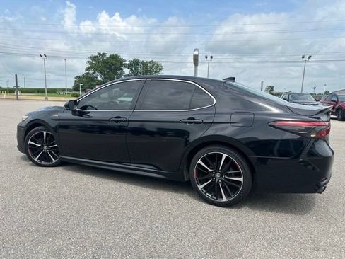 Used 2018 Toyota Camry XSE w/ Driver Assist Package FWD image 28