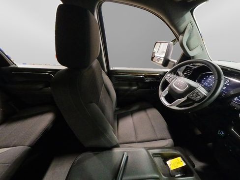 Used 2024 GMC Sierra 2500 SLE w/ SLE Convenience Package image 43