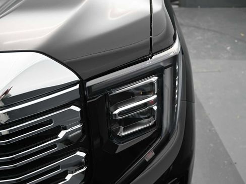 New 2024 GMC Sierra 1500 Denali w/ Technology Package image 18