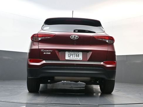 Used 2017 Hyundai Tucson SE image 30