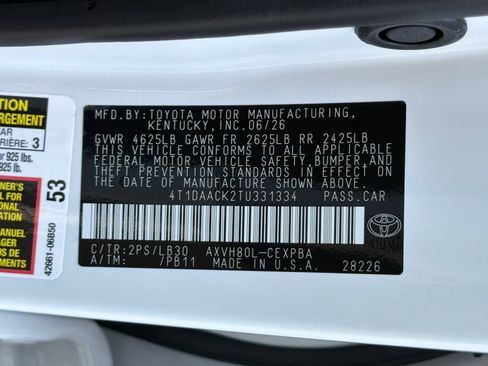 New 2026 Toyota Camry Hybrid FWD image 31