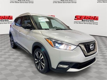Used 2019 Nissan Kicks SR