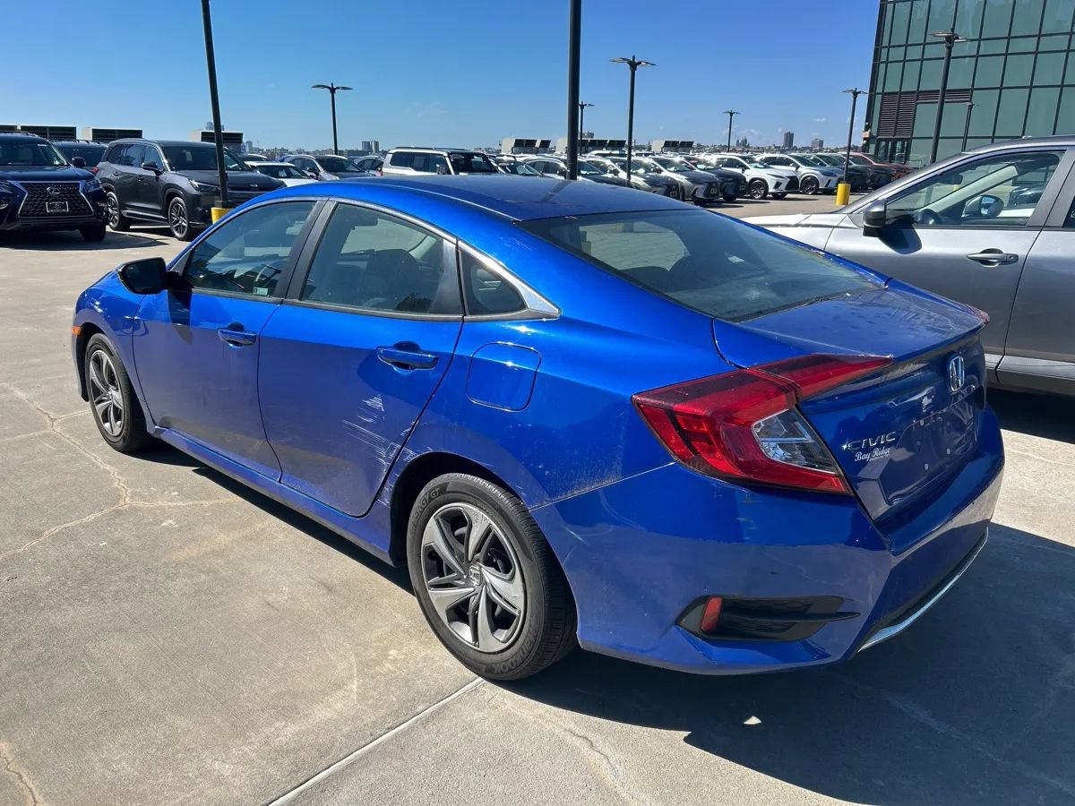 Used 2019 Honda Civic LX image 2