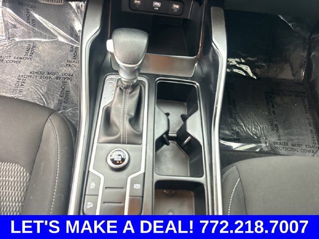 Used 2023 Kia Sorento LX FWD image 18