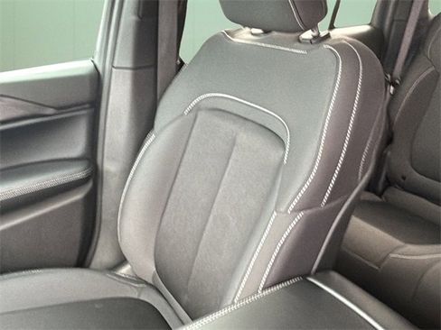 Certified 2025 Jeep Grand Cherokee Laredo X w/ Luxury Tech Group I image 46