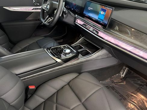 Certified 2023 BMW 740i w/ Parking Assistance Package RWD image 33