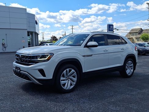 Used 2022 Volkswagen Atlas Cross Sport SE AWD/4WD image 3