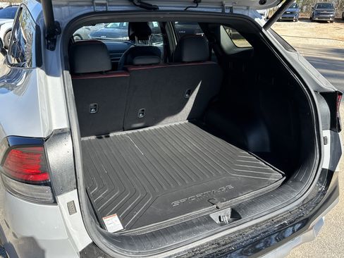 Certified 2025 Kia Sportage SX image 31