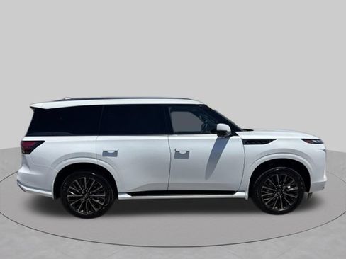 Used 2026 INFINITI QX80 Autograph w/ Premium Cargo Package AWD/4WD image 8