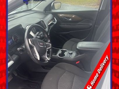 Used 2021 GMC Terrain SLE w/ Driver Convenience Package