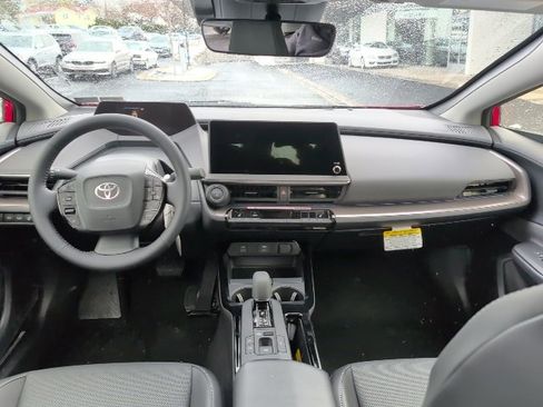 New 2026 Toyota Prius XLE image 25