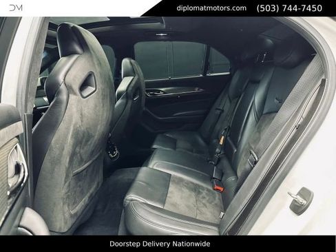 Used 2018 Cadillac CTS V w/ Carbon Fiber Package RWD image 21