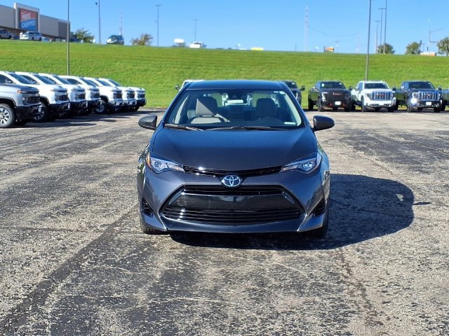 Used 2017 Toyota Corolla LE w/ Carpet Mat Package (TMS) FWD image 14