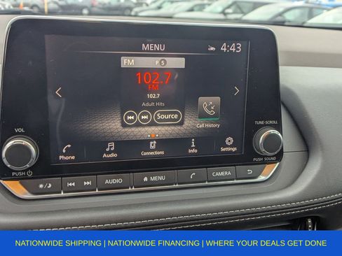 Used 2021 Nissan Rogue SV image 22