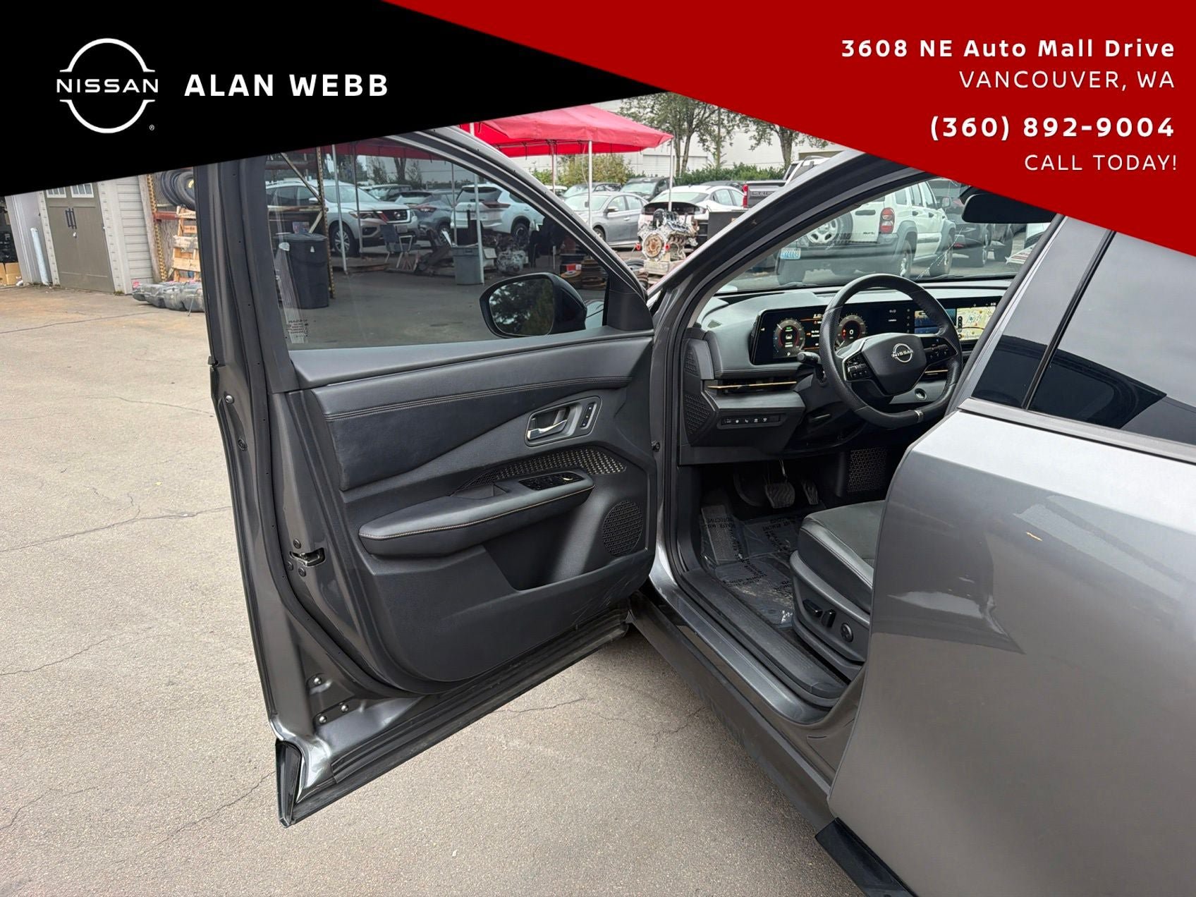 Used 2024 Nissan Ariya FWD image 9