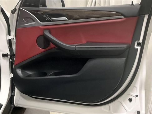 Used 2024 BMW X3 xDrive30i w/ Convenience Package w/ZPA image 12