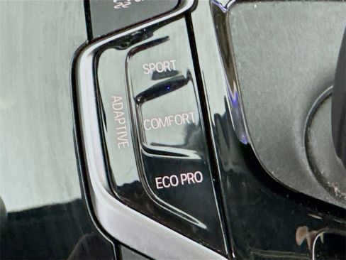 Used 2019 BMW X3 xDrive30i w/ Executive Package image 22