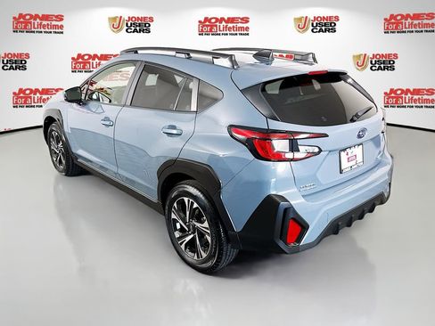 Certified 2025 Subaru Crosstrek 2.0i Premium image 2