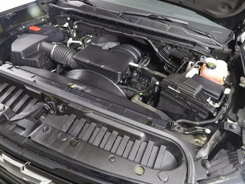 Used 2024 Chevrolet Silverado 2500 LT w/ Midnight Edition image 21