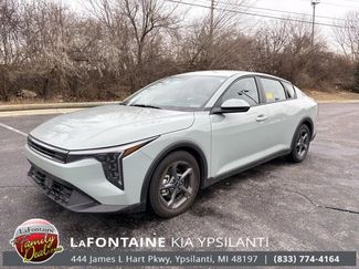 Certified 2025 Kia K4 LXS video 1