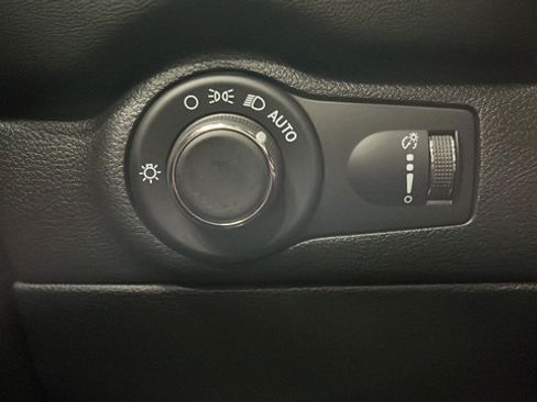 Used 2026 Dodge Durango GT w/ Blacktop Package AWD/4WD image 35