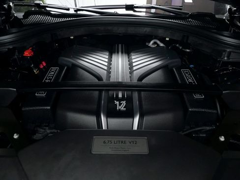 Certified 2023 Rolls-Royce Cullinan Black Badge w/ Dark Exterior Package AWD/4WD image 35