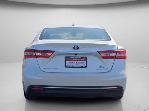 Used 2014 Toyota Avalon Limited w/ Technology Package FWD image 24