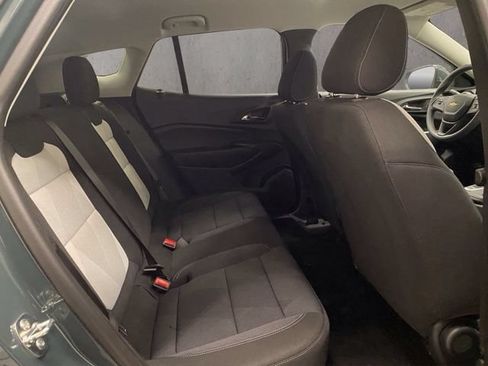 New 2026 Chevrolet Trax LS w/ LS Convenience Package FWD image 23