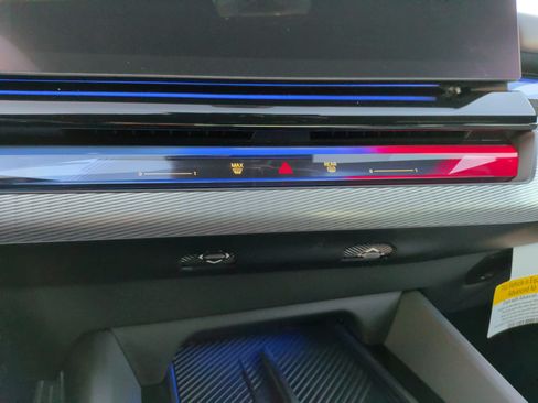New 2026 BMW M5 AWD/4WD image 18