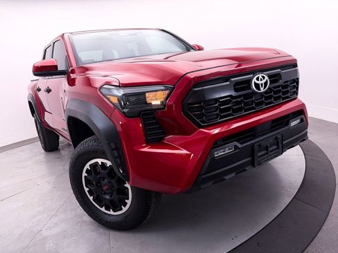 Used 2024 Toyota Tacoma TRD Off-Road AWD/4WD image 8