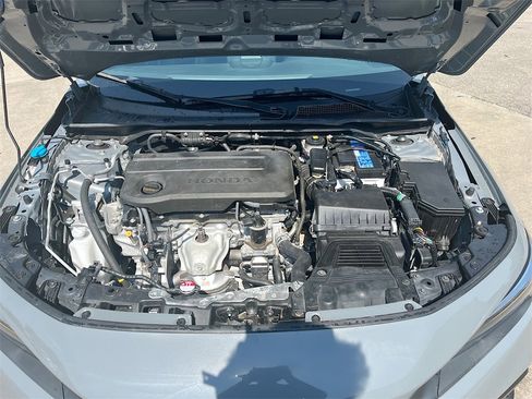 Used 2025 Honda Civic Sport image 27