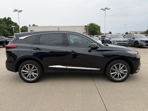 Used 2024 Acura RDX SH-AWD w/ Technology Package image 3