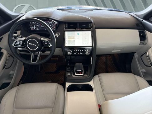 Used 2022 Jaguar E-PACE SE AWD/4WD image 13