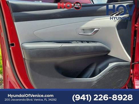 Used 2025 Hyundai Tucson SEL FWD image 26