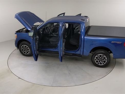 Certified 2022 Ford F150 XLT w/ Equipment Group 302A High image 54