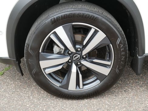 Certified 2023 Nissan Rogue SL w/ SL Premium Package AWD/4WD image 15