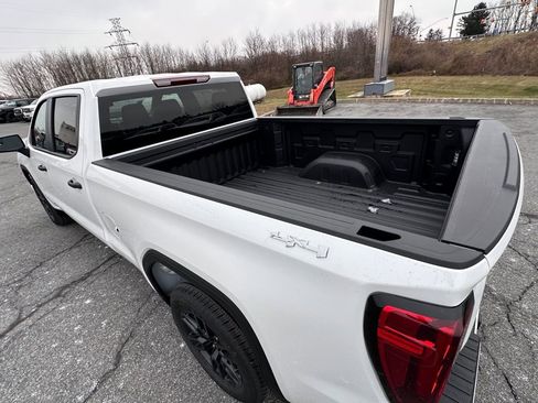 New 2026 GMC Sierra 1500 Pro w/ Graphite Edition AWD/4WD image 30