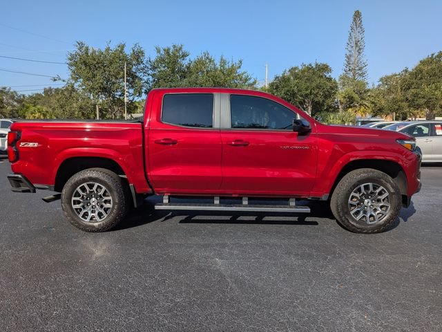 Used 2023 Chevrolet Colorado Z71 AWD/4WD image 3