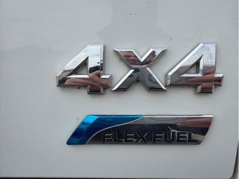 Used 2017 Nissan Frontier S AWD/4WD image 28