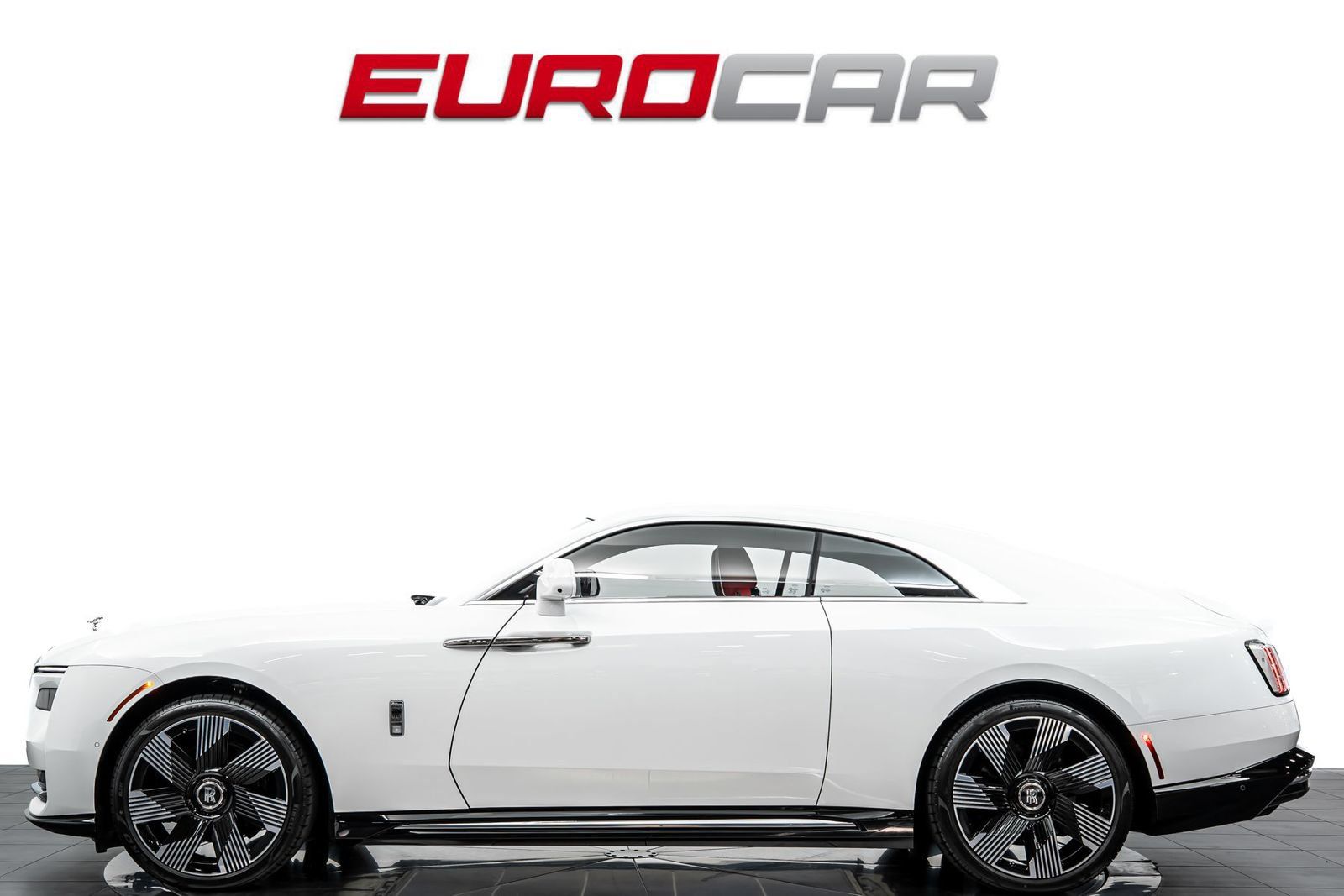 Used 2024 Rolls-Royce Spectre w/ Spectre Launch Package AWD/4WD image 2