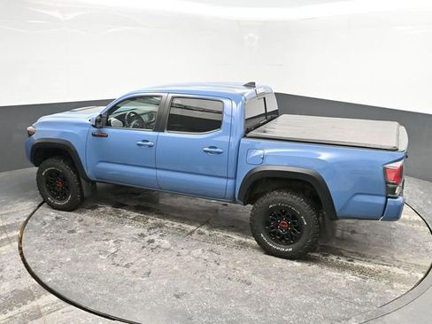 Used 2018 Toyota Tacoma SR image 27