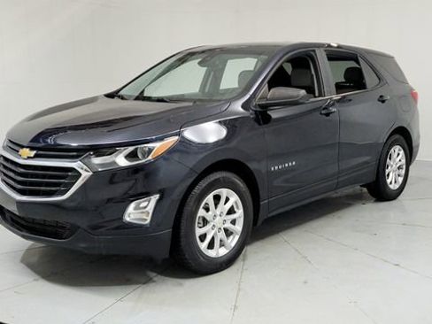 Certified 2021 Chevrolet Equinox LS w/ LS Convenience Package image 1