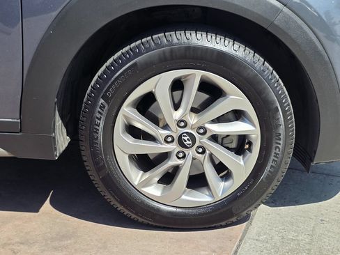 Used 2017 Hyundai Tucson SE w/ SE Popular Package 02 FWD image 13