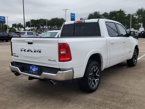 Used 2026 RAM 1500 Laramie AWD/4WD image 4