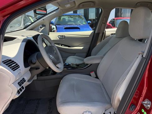 Used 2012 Nissan Leaf SL FWD image 38